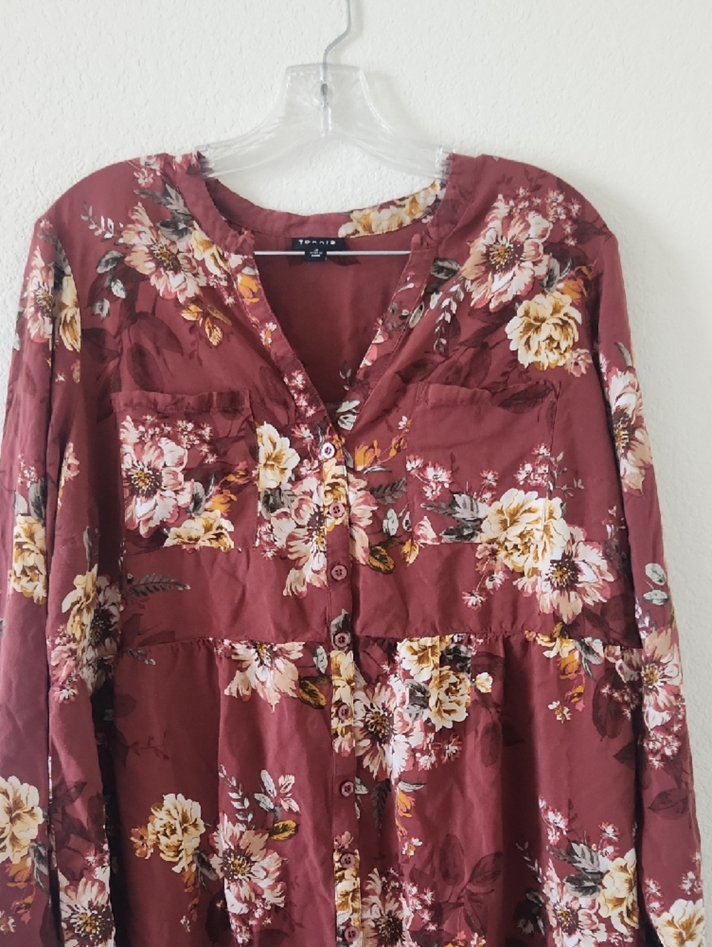 torrid Maroon Floral Button-Front Tunic Blouse - Picture 3 of 4